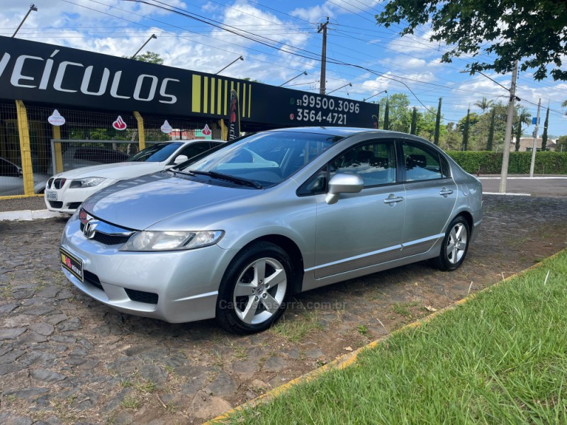 CIVIC 1.8 LXS 16V FLEX 4P AUTOMÁTICO - 2010 - DOIS IRMãOS
