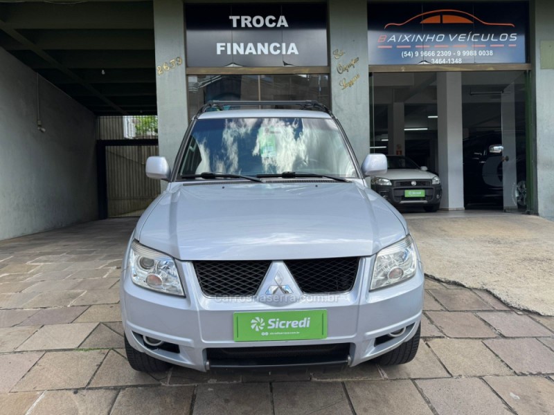 PAJERO TR4 2.0 4X4 16V 140CV FLEX 4P AUTOMÁTICO - 2010 - GARIBALDI