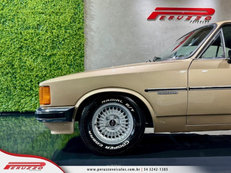 OPALA 2.5 COMODORO 8V GASOLINA 2P MANUAL - 1980 - NOVA PRATA