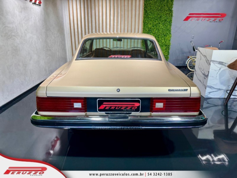 OPALA 2.5 COMODORO 8V GASOLINA 2P MANUAL - 1980 - NOVA PRATA
