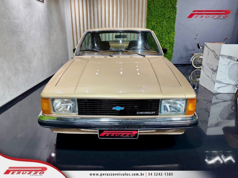 OPALA 2.5 COMODORO 8V GASOLINA 2P MANUAL - 1980 - NOVA PRATA