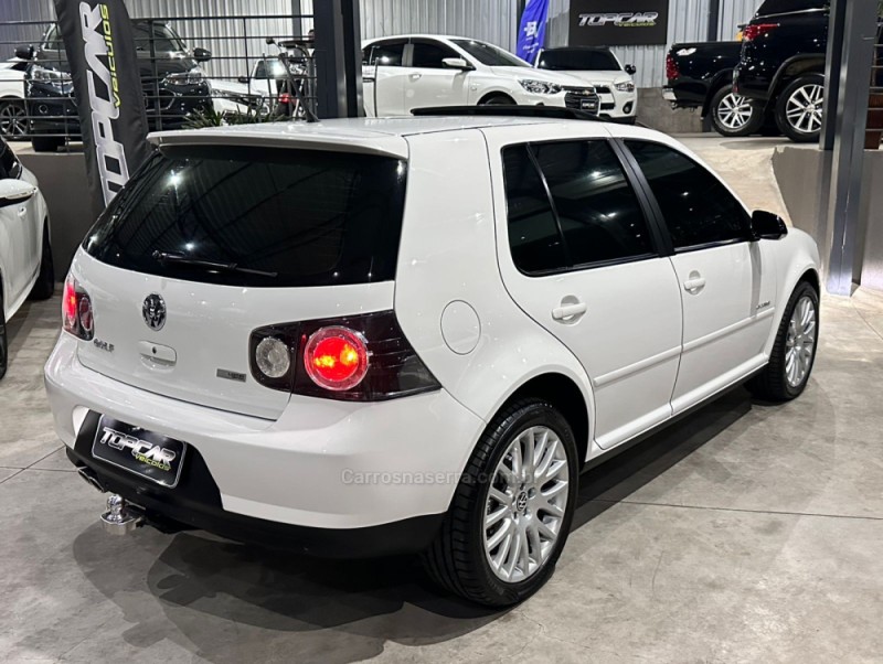 GOLF 1.6 MI SPORTLINE LIMITED EDITION 8V FLEX 4P MANUAL - 2012 - CAMPO BOM