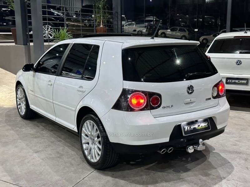 GOLF 1.6 MI SPORTLINE LIMITED EDITION 8V FLEX 4P MANUAL - 2012 - CAMPO BOM