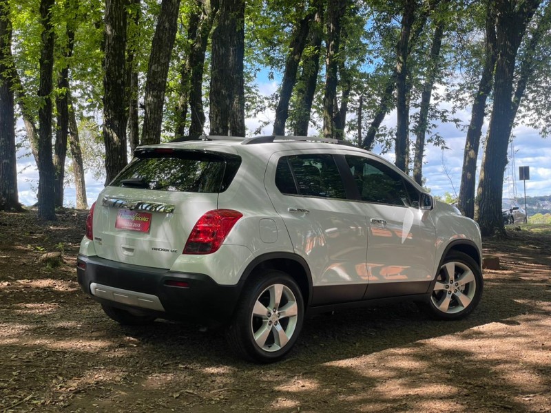 TRACKER 1.8 MPFI LTZ 4X2 16V FLEX 4P AUTOMÁTICO - 2014 - CAXIAS DO SUL