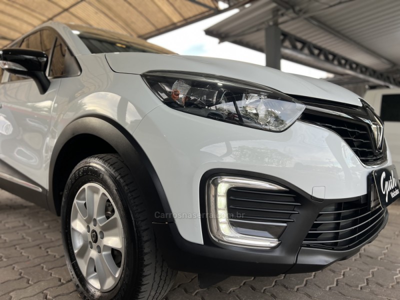 CAPTUR 1.6 LIFE 16V FLEX 4P AUTOMÁTICO - 2019 - BOM PRINCíPIO