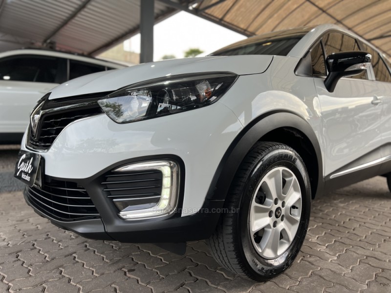 CAPTUR 1.6 LIFE 16V FLEX 4P AUTOMÁTICO - 2019 - BOM PRINCíPIO