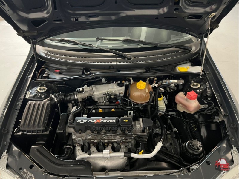 CLASSIC 1.0 MPFI VHC SUPER 8V GASOLINA 4P MANUAL - 2008 - CAXIAS DO SUL
