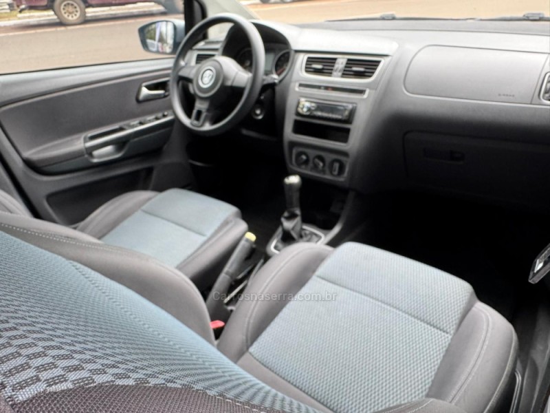 FOX 1.0 MI BLUEMOTION 8V FLEX 4P MANUAL - 2014 - LAGOA VERMELHA
