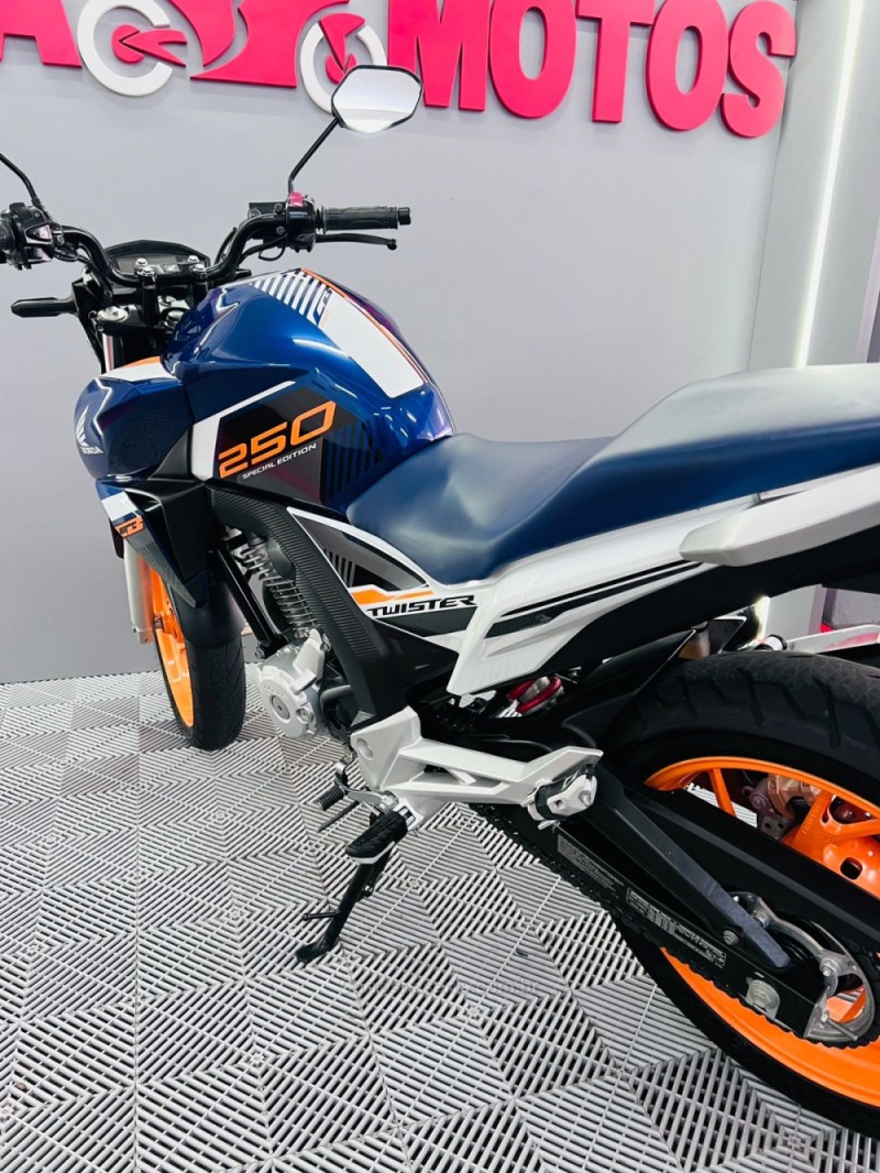 CB 250F TWISTER  - 2020 - CAMPO BOM