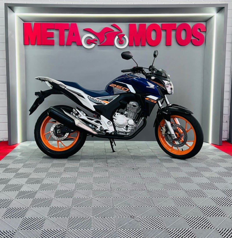 cb 250f twister  2020 campo bom