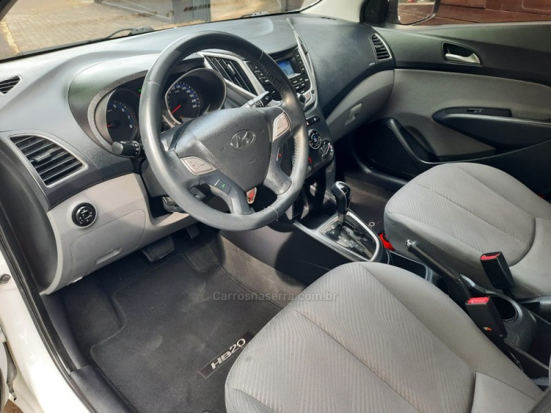 HB20S 1.6 PREMIUM 16V FLEX 4P AUTOMÁTICO - 2014 - DOIS IRMãOS