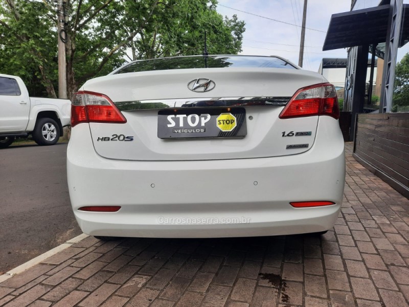 HB20S 1.6 PREMIUM 16V FLEX 4P AUTOMÁTICO - 2014 - DOIS IRMãOS