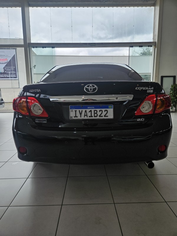 COROLLA 2.0 XEI 16V FLEX 4P AUTOMÁTICO - 2011 - FARROUPILHA