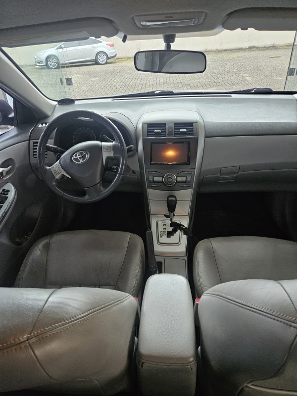 COROLLA 2.0 XEI 16V FLEX 4P AUTOMÁTICO - 2011 - FARROUPILHA