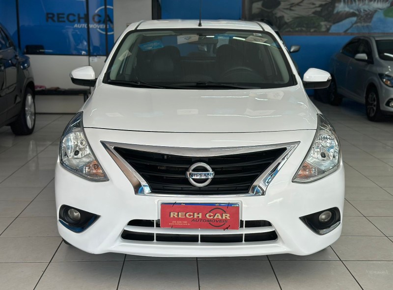 VERSA 1.6 16V FLEX UNIQUE 4P XTRONIC - 2018 - CAXIAS DO SUL