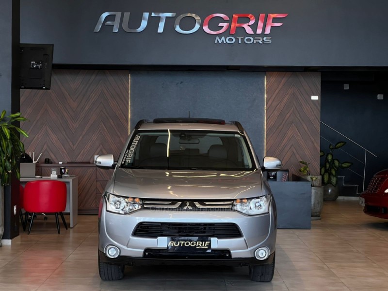 OUTLANDER 2.0 16V GASOLINA 4P AUTOMÁTICO - 2015 - CAMPO BOM