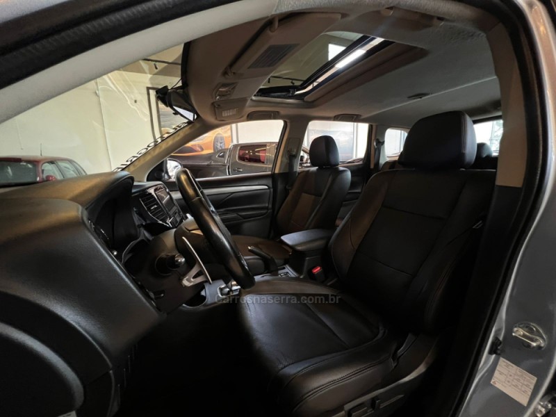 OUTLANDER 2.0 16V GASOLINA 4P AUTOMÁTICO - 2015 - CAMPO BOM