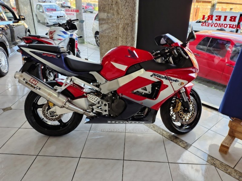 CBR 900RR  - 2001 - NOVA PRATA