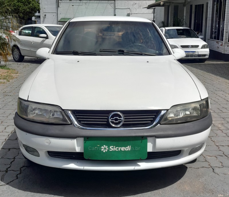 VECTRA 2.2 MPFI CD 16V GASOLINA 4P MANUAL - 1998 - CAXIAS DO SUL