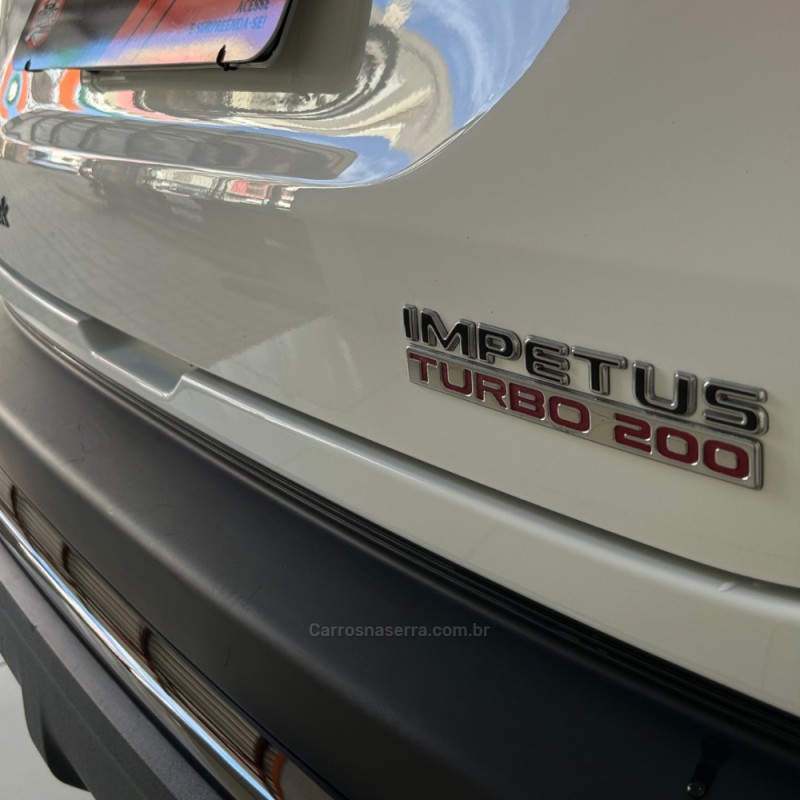 FASTBACK 1.0 IMPETUS 200 TURBO FLEX 4P AUTOMÁTICO - 2024 - VACARIA
