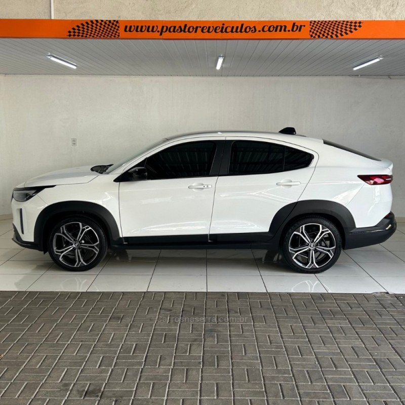 FASTBACK 1.0 IMPETUS 200 TURBO FLEX 4P AUTOMÁTICO - 2024 - VACARIA