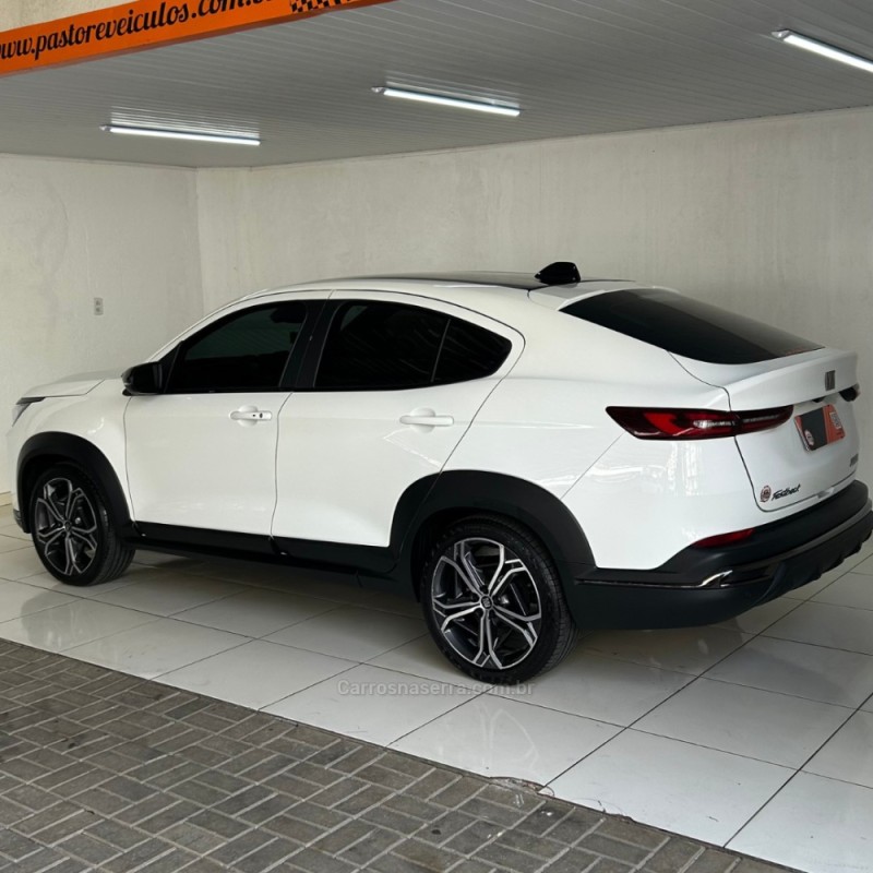 FASTBACK 1.0 IMPETUS 200 TURBO FLEX 4P AUTOMÁTICO - 2024 - VACARIA