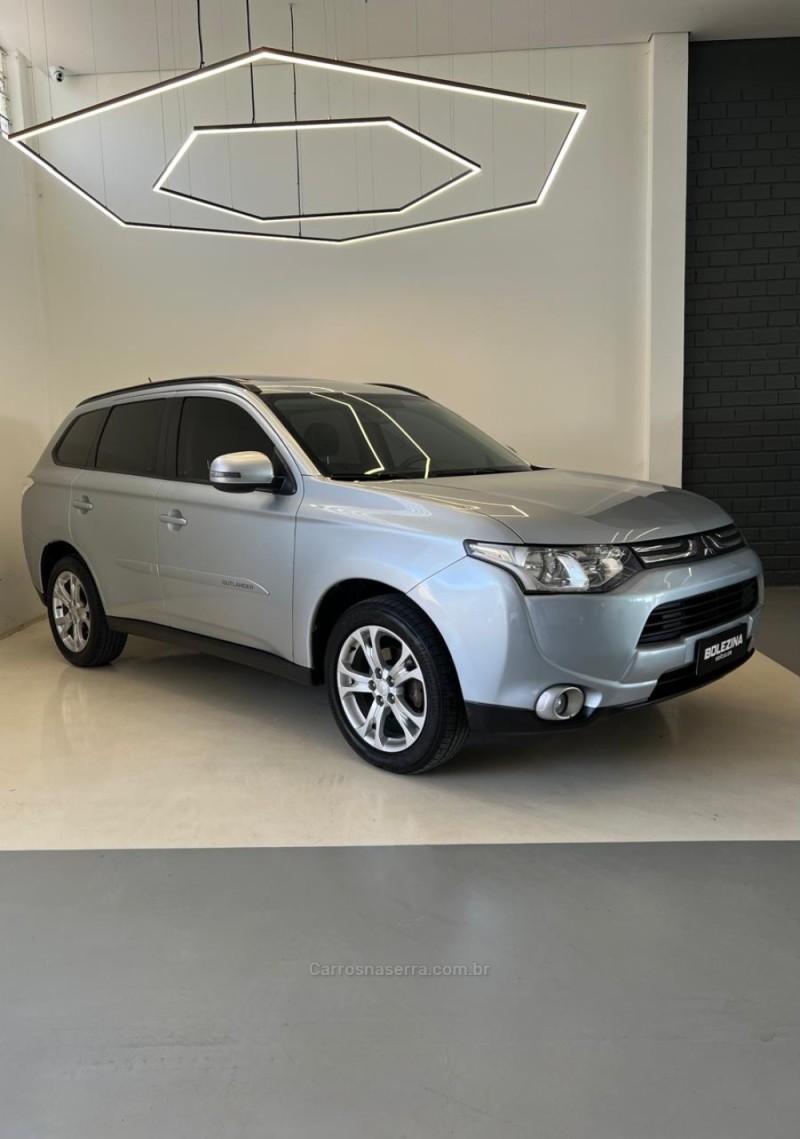OUTLANDER 2.0 16V GASOLINA 4P AUTOMÁTICO