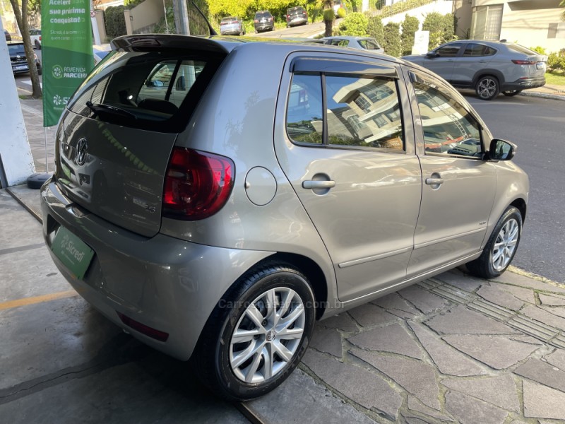 FOX 1.6 MI ITREND 8V FLEX 4P MANUAL - 2011 - BENTO GONçALVES