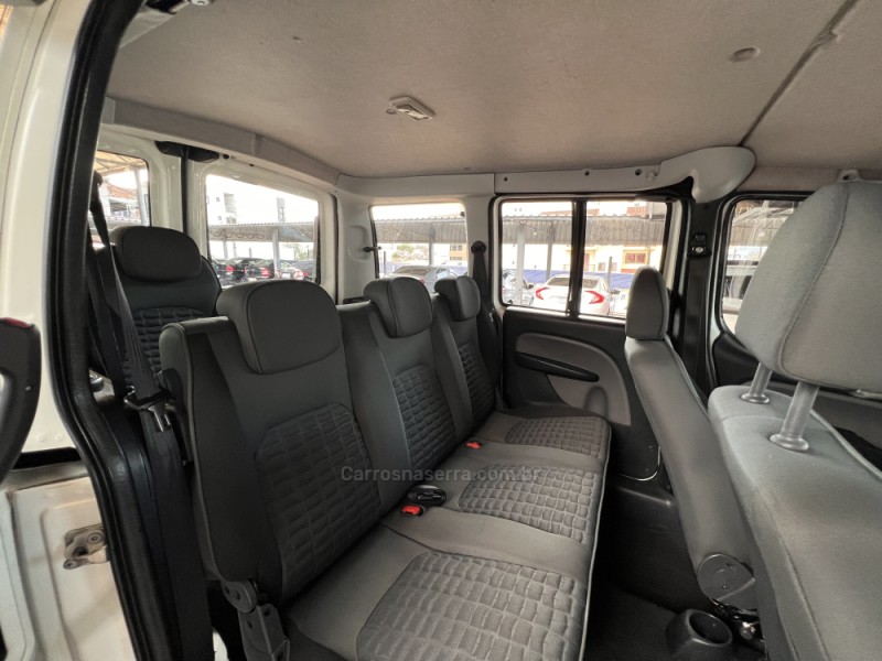 DOBLÓ 1.8 MPI ADVENTURE 8V FLEX 4P MANUAL - 2014 - BOM PRINCíPIO