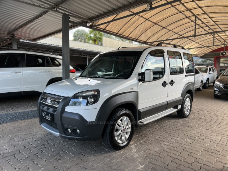 DOBLÓ 1.8 MPI ADVENTURE 8V FLEX 4P MANUAL