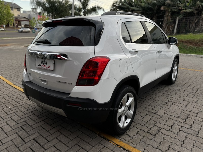 TRACKER 1.8 MPFI LTZ 4X2 16V FLEX 4P AUTOMÁTICO - 2015 - FELIZ