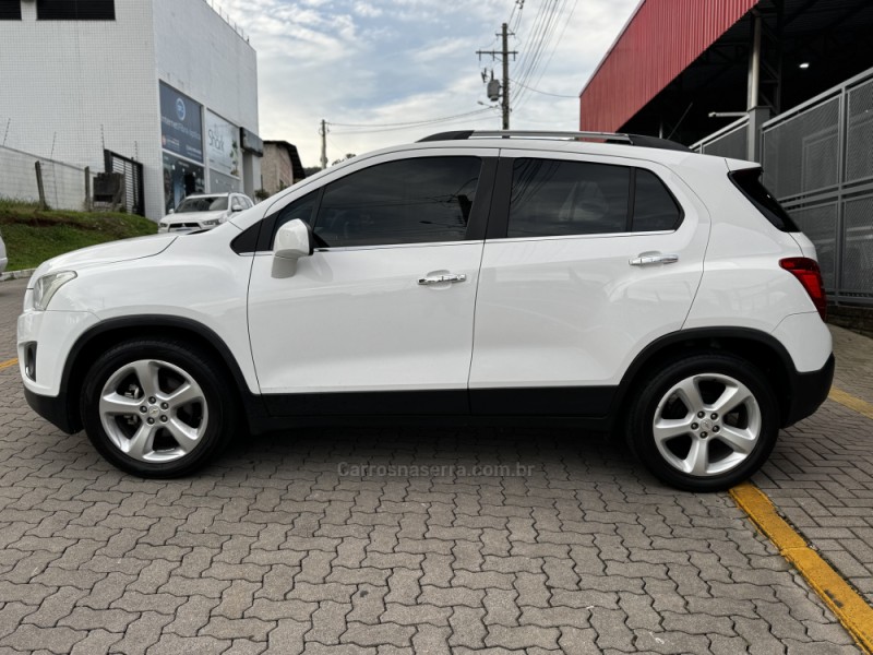 tracker 1.8 mpfi ltz 4x2 16v flex 4p automatico 2015 feliz