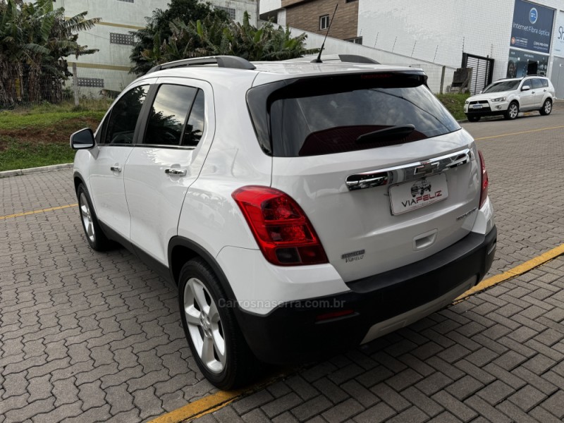 TRACKER 1.8 MPFI LTZ 4X2 16V FLEX 4P AUTOMÁTICO - 2015 - FELIZ