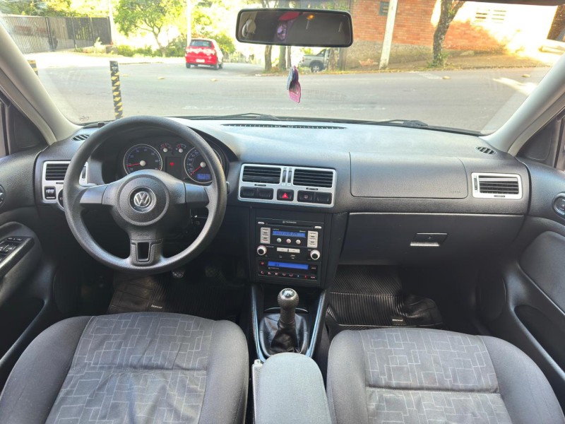 BORA 2.0 MI 8V FLEX 4P MANUAL - 2010 - BENTO GONçALVES
