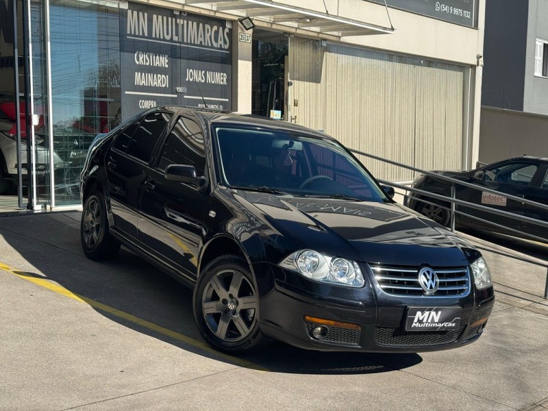 BORA 2.0 MI 8V FLEX 4P MANUAL - 2010 - BENTO GONçALVES