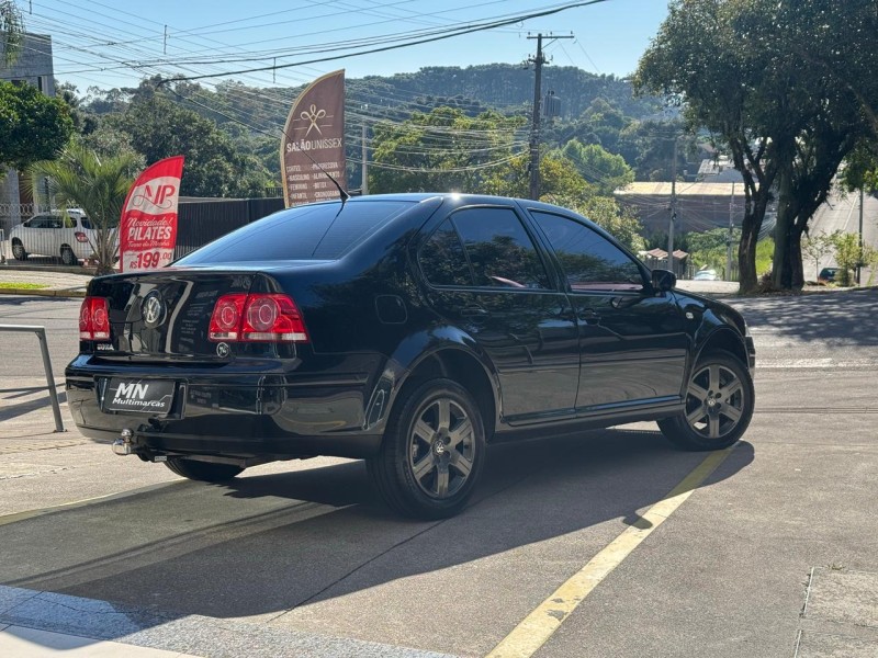 BORA 2.0 MI 8V FLEX 4P MANUAL - 2010 - BENTO GONçALVES