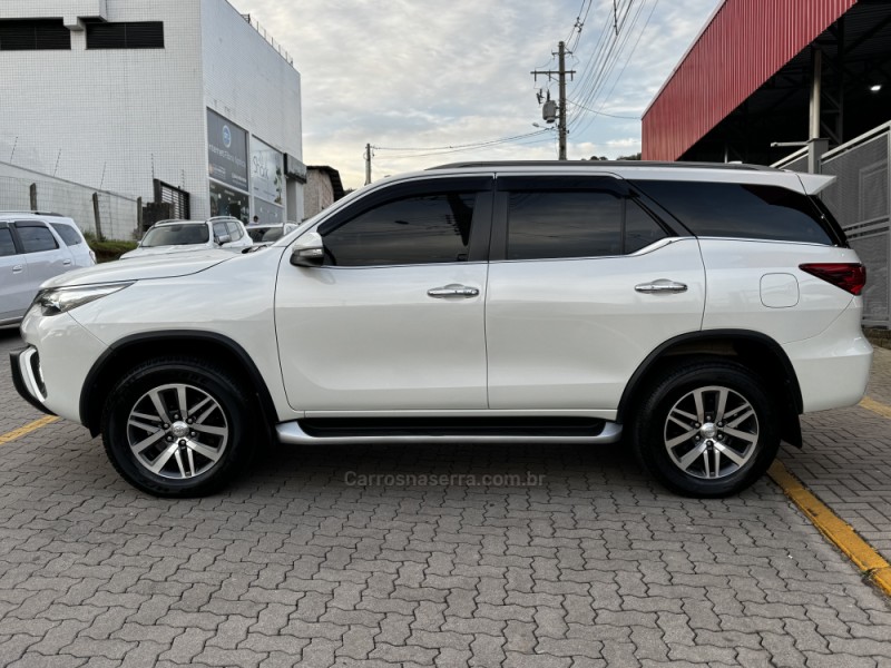 hilux sw4 2.8 srx 4x4 16v turbo intercooler diesel 4p automatico 2017 feliz