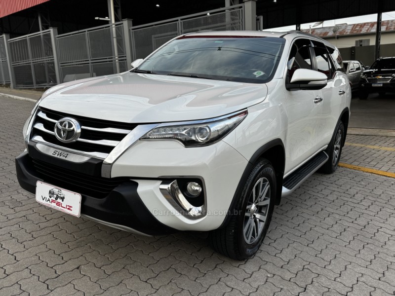 HILUX SW4 2.8 SRX 4X4 16V TURBO INTERCOOLER DIESEL 4P AUTOMÁTICO - 2017 - FELIZ
