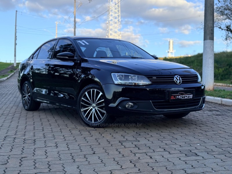JETTA 2.0 TSI HIGHLINE 211CV GASOLINA 4P DSG - 2011 - CASCA