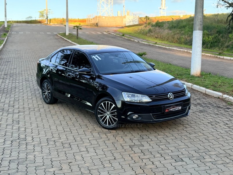 JETTA 2.0 TSI HIGHLINE 211CV GASOLINA 4P DSG - 2011 - CASCA