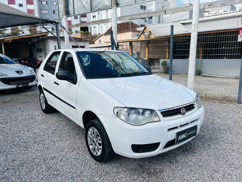 PALIO 1.0 MPI FIRE CELEBRATION ECONOMY 8V FLEX 4P MANUAL - 2016 - CAXIAS DO SUL