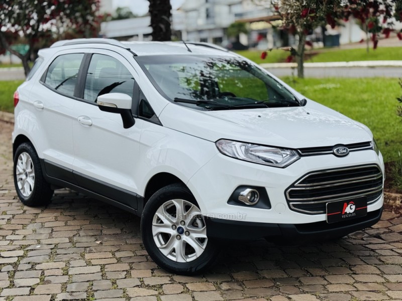 ECOSPORT 2.0 TITANIUM 16V FLEX 4P MANUAL