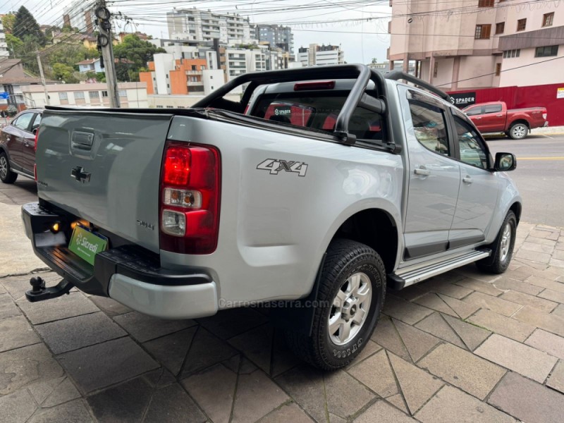 S10 2.8 LT 4X4 CD 16V TURBO DIESEL 4P AUTOMÁTICO - 2013 - GARIBALDI