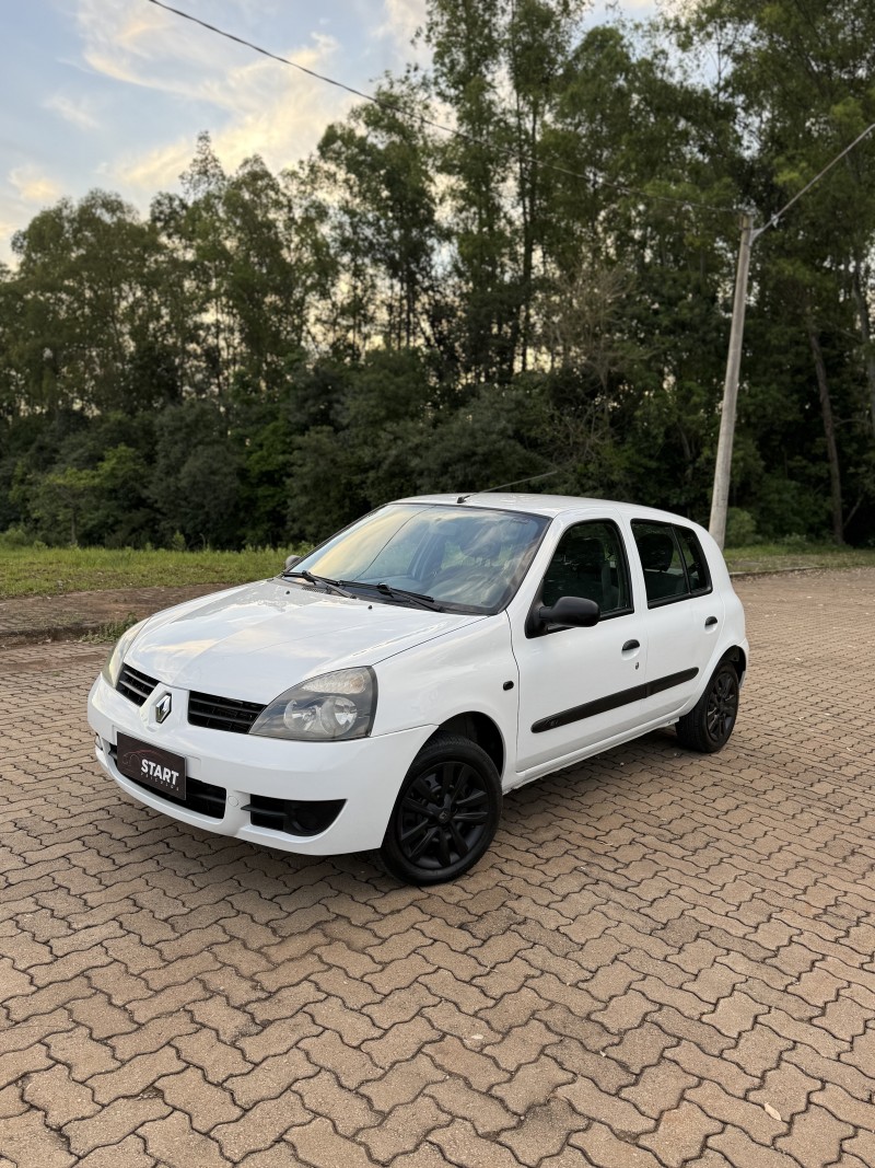 CLIO 1.0 16V FLEX 4P MANUAL - 2011 - ARROIO DO MEIO