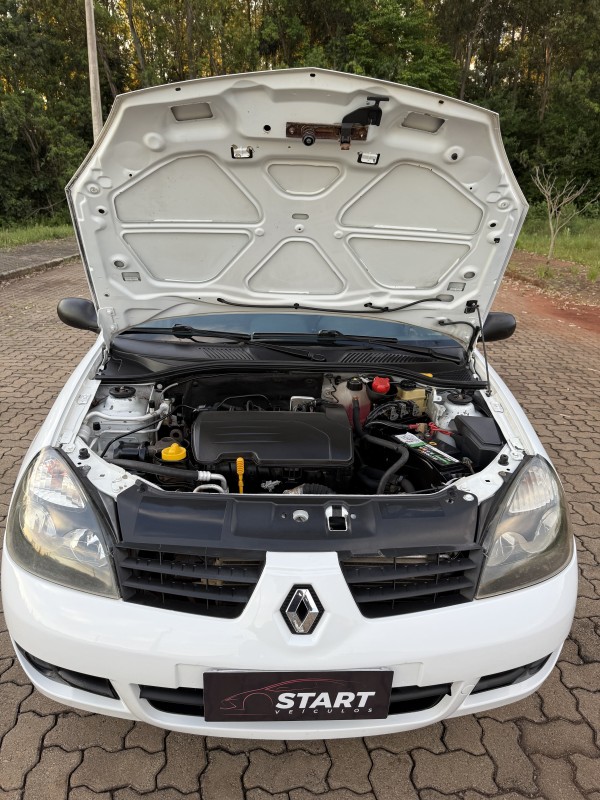 CLIO 1.0 16V FLEX 4P MANUAL - 2011 - ARROIO DO MEIO