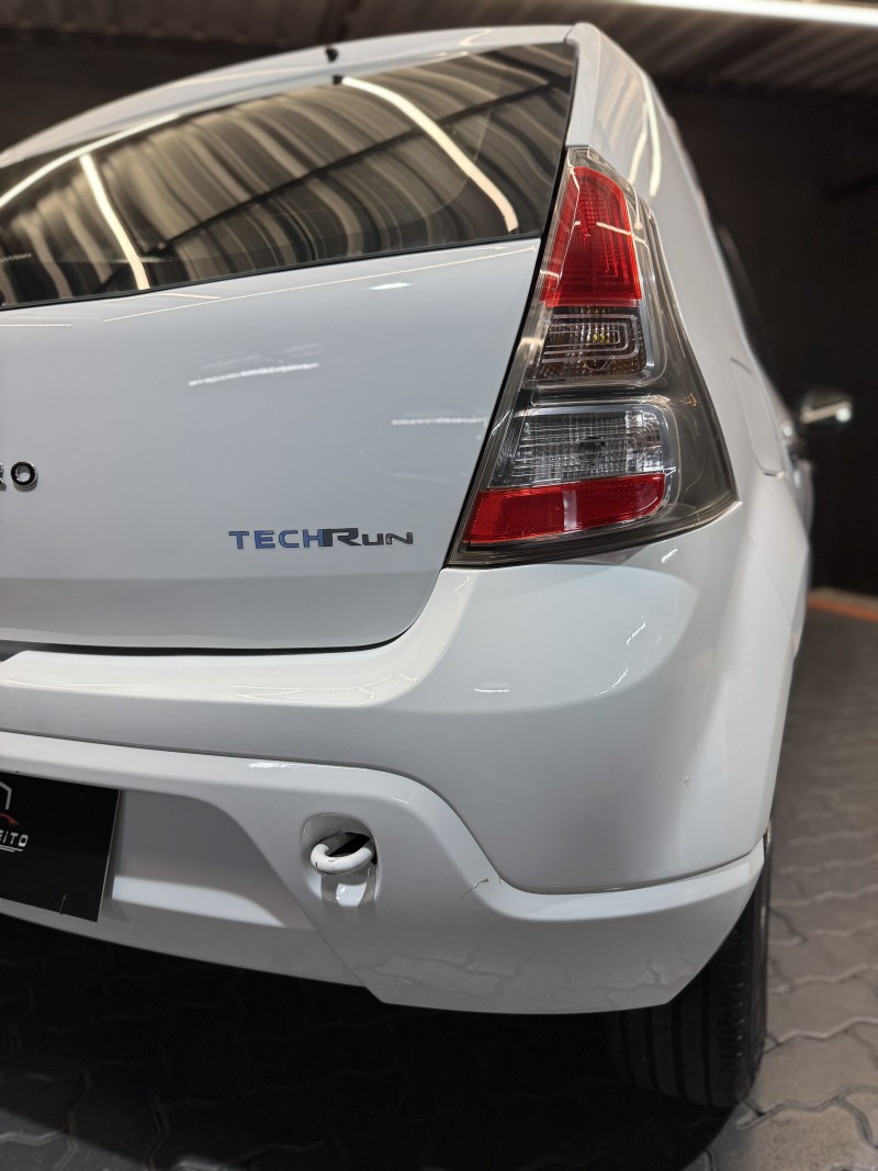 SANDERO 1.0 TECH RUN 16V FLEX 4P MANUAL - 2014 - CAXIAS DO SUL