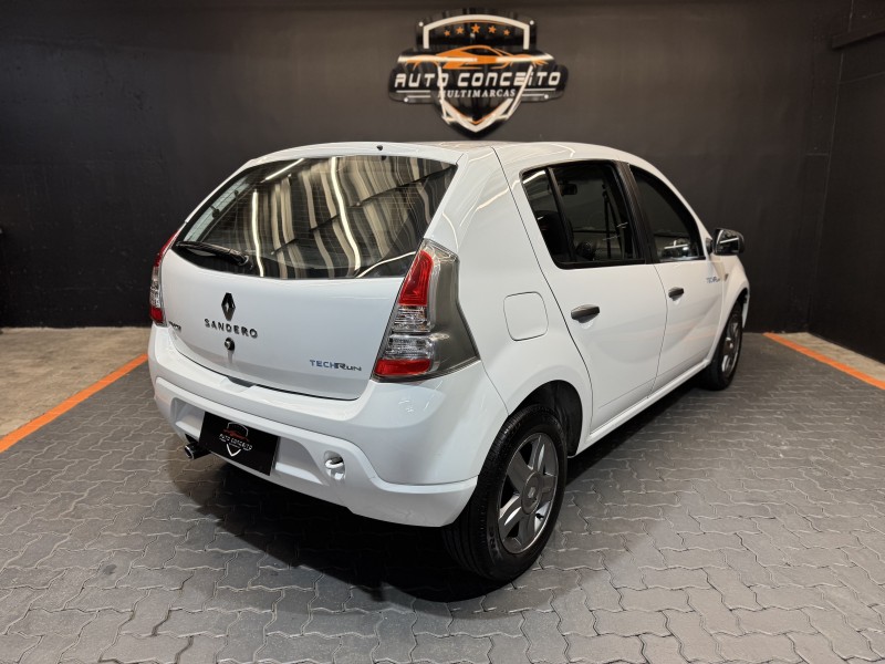 SANDERO 1.0 TECH RUN 16V FLEX 4P MANUAL - 2014 - CAXIAS DO SUL