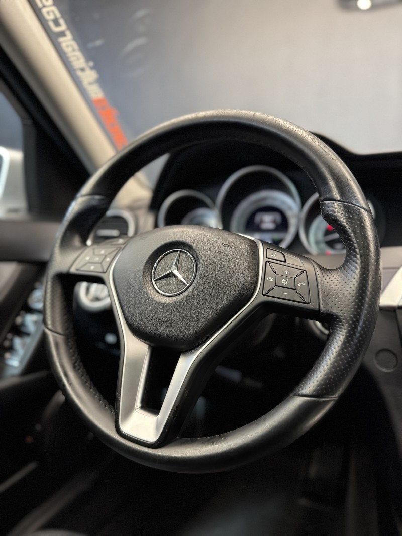 C 200 1.8 CGI AVANTGARDE 16V GASOLINA 4P AUTOMÁTICO - 2013 - CAXIAS DO SUL