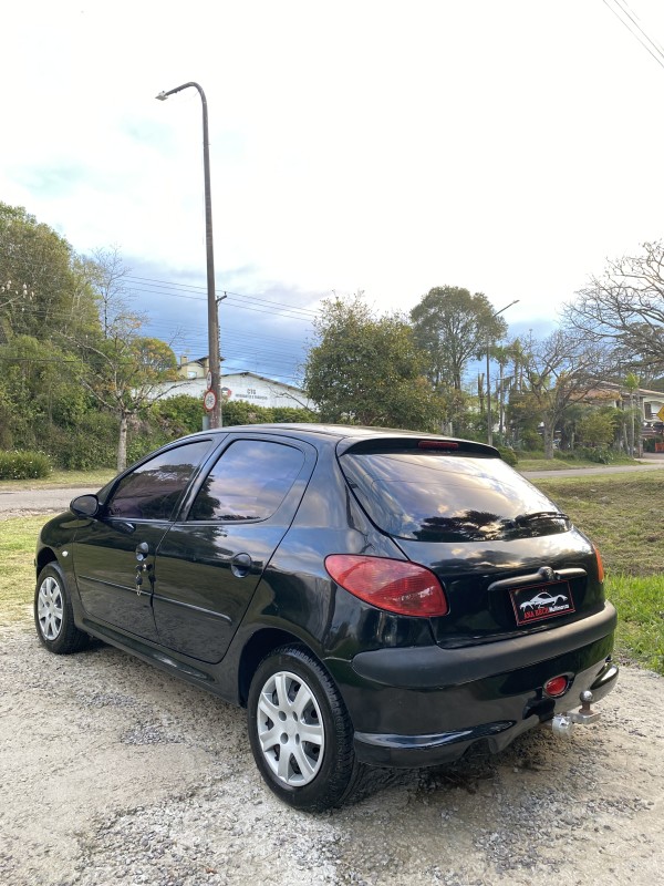 206 1.0 SELECTION 16V GASOLINA 4P MANUAL - 2005 - CAXIAS DO SUL