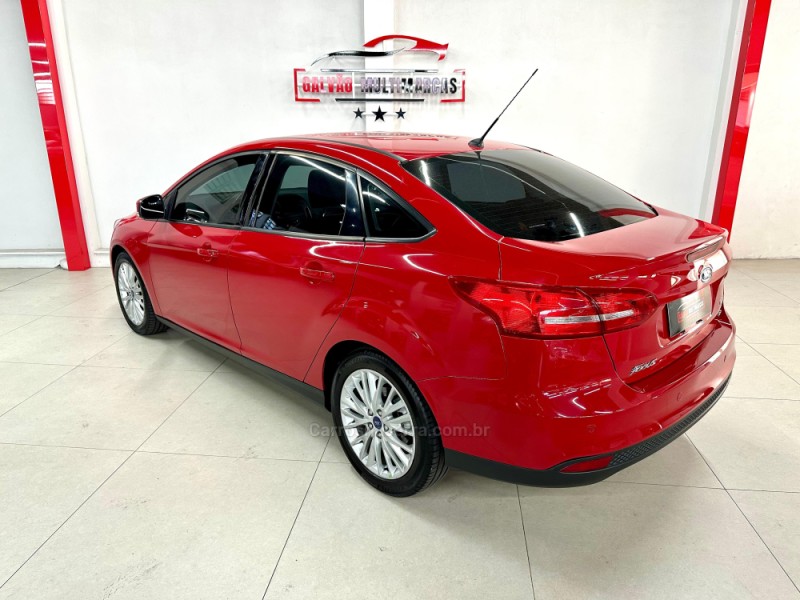 FOCUS 2.0 SE 16V FLEX 4P AUTOMÁTICO - 2017 - CAXIAS DO SUL
